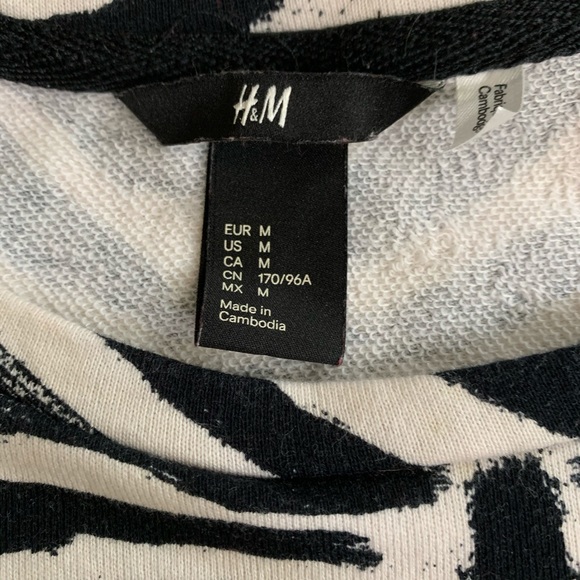 Black and White Design Long Sleeve Top H&M - Picture 2 of 4